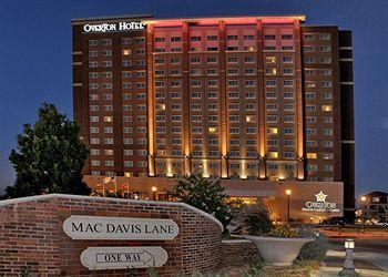 Overton Hotel Lubbock 2322 Mac Davis Ln