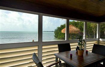 Conch Key Cottages 62250 Overseas Highway