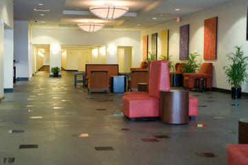 Holiday Inn Select Airport Kenner 2929 Williams Blvd.