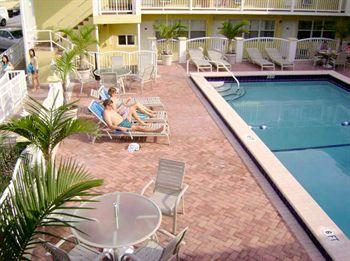 Beach Place Hotel Miami Beach 8601 Harding Ave