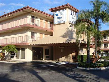 Inn of America Palm Beach Gardens 4123 Northlake Blvd