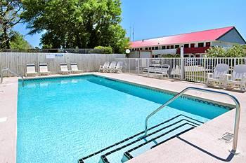 Executive Inn Panama City Beach 9424 Front Beach Road