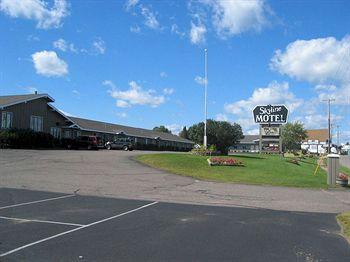 Skyline Motel Phillips 804 N. Lake Ave. (Hwy. 13 North)