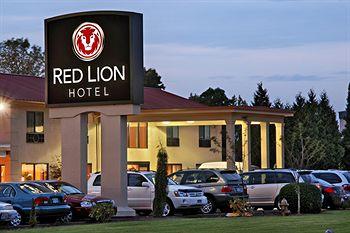 Red Lion Hotel Airport Portland (Oregon) 7101 NE 82nd Ave