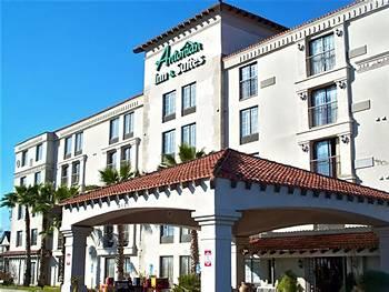 Antonian Inn & Suites San Antonio 2131 I-35 North