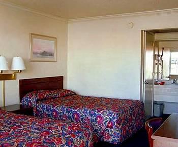 Economy Inn Seaside (California) 1131 Fremont Blvd