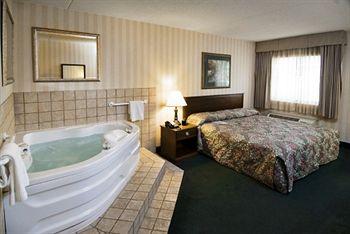 Livinn Suites Sharonville 11385 Chester Road