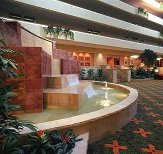 University Plaza Hotel Springfield 333 S John Q. Hammons Parkway