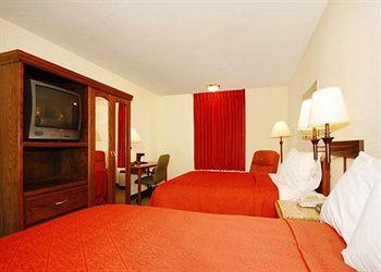 Quality Inn & Suites North Glenstone Springfield 2745 N. Glenstone Ave