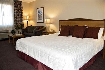 Lamplighter Inn & Suites Springfield 2820 N Glenstone