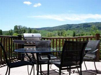 Bunkhouse Lodge Steamboat Springs 3155 South Lincoln Ave