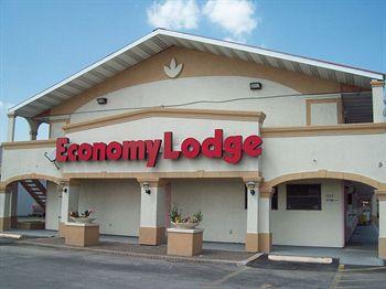 Economy Lodge Texas City 1902 Texas Ave