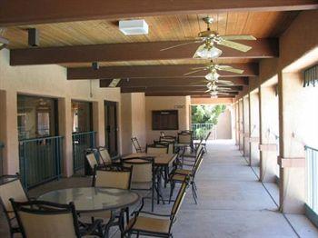 Palo Verde Inn and Suites Tucson 5251 South Julian Drive
