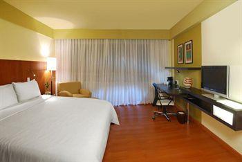 Pestana Hotel And Suites Caracas 1ª. Avenida Urb. Santa Eduvigis, 1.071 