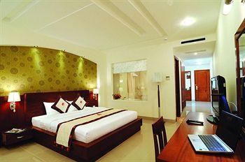 Lan Lan Hotel 1 Ho Chi Minh City 73-75 Thu Khoa Huan St, Ward Ben Thanh, District 1