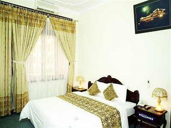 Duy Tan Hotel Hue 12 Hung Vuong Street