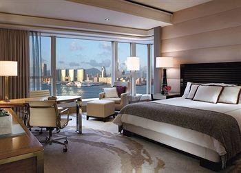 Four Seasons Hotel Hong Kong 8 Finance Street