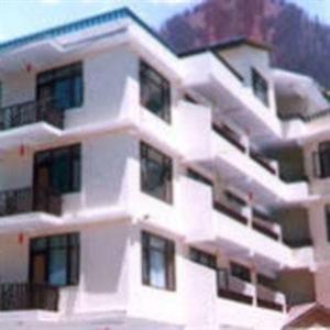 Hotel Snow Park Manali Near IBP Petrol Pump, Aleo