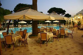 New Palace Hotel Via Lungomare Mediterraneo 57
