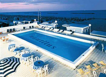 Nautilus Hotel Pesaro Viale Trieste 26