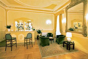 Hotel Paradiso Sanremo Via Roccasterone 12