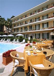 Hotel Paradiso Sanremo Via Roccasterone 12