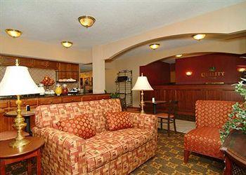 Quality Inn Blytheville 1520 E. Main St.