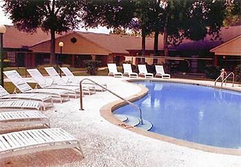 Hospitality Inn Jacksonville (Florida) 7071 103Rd Street