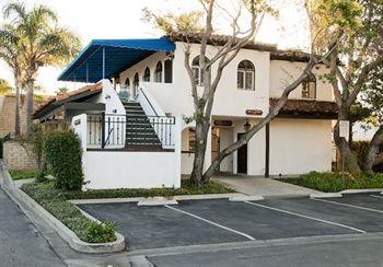 Casa Via Mar Inn & Tennis Club Port Hueneme 377 W Channel Islands Blvd