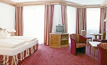 Hotel Elisabeth Kirchberg in Tirol Aschauerstrasse 75