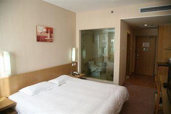 Leewan Hotel Dalian No. 26 Zhifu Street, Zhongshan District