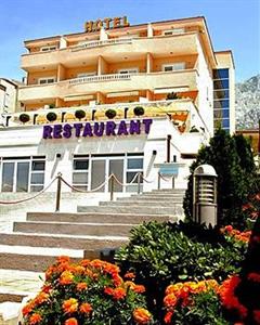 Rosina Hotel Makarska Vukovarska 38