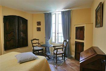 Hostellerie Berard La Cadiere-d'Azur Avenue Gabriel Péri