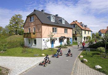 Dorfhotel Fleesensee Göhren-Lebbin Am Kalkberg 1