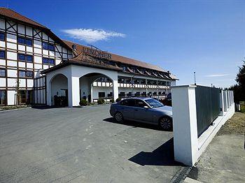 Lindner Hotel Eifeldorf Nurburg Stefan-Bellof-Strasse