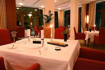 Columbia Hotel Wilhelmshaven Jadeallee 50