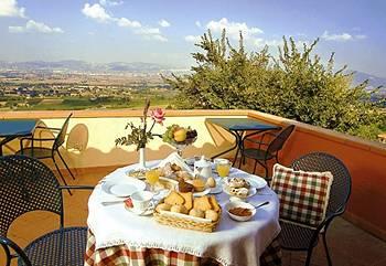 Agriturismo Il Poggio Degli Olivi Bettona Loc. Montebalacca