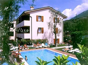 Residence Club Gardablu Brenzone via del Giardino, 7