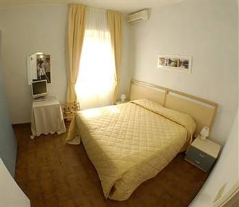 Arianna Hotel Pietrasanta Viale Roma 47