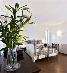 Villa Oriana Relais Bed & Breakfast Sorrento Via Rubinacci 1