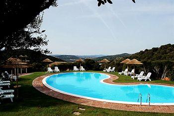 Aldiola Country Resort Sant'Antonio di Gallura Località Aldiola, SP 137 Lago del Liscia Km 4,700