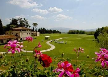 Una Poggio Dei Medici Golf & Resort Scarperia Via San Gavino 27