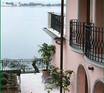 Hotel Villa Maria au Lac Toscolano-Maderno Via Roma 45