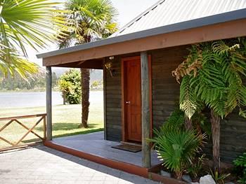 Pacific Harbour Lodge Tairua 223 Main Road