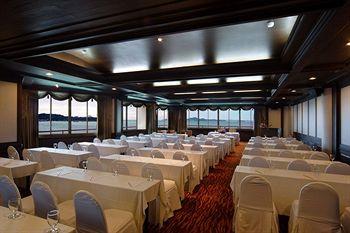 A-One The Royal Cruise Hotel Pattaya 499 North Pattaya Beach Road