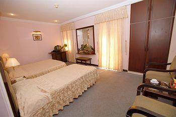 Golf 1 Hotel Da Lat 11 Dinh Tien Hoang Street