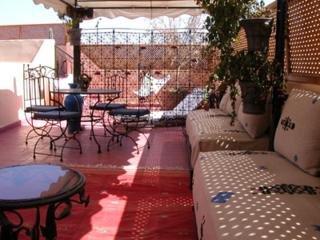 Riad Dar Latifa Guesthouse Marrakech 17 Derb Lalla Azzouna Kaat Ben Nahid