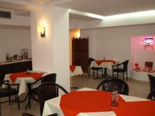 Hotel Razvan Bucharest Calea Calarasilor 159