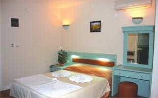 Esra Apart Hotel Altinkum 2 Koy Karsisi