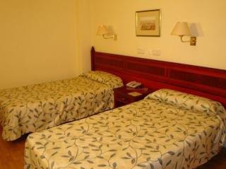 Hotel Montecarlo Seville (Spain) C/ Gravina 49